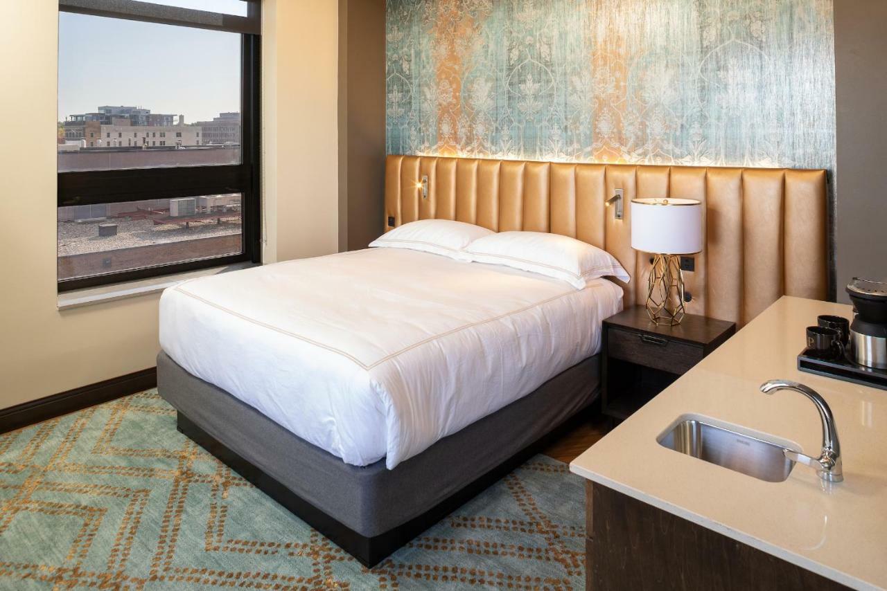 Hotel On Phillips Sioux Falls Zewnętrze zdjęcie